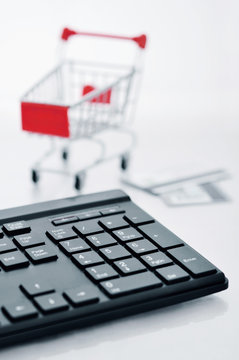 Shopping cart and keyboard