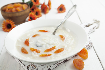 Rice soup with dried apricots