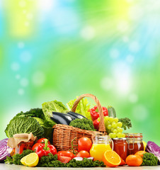 Balanced diet based on raw organic vegetables