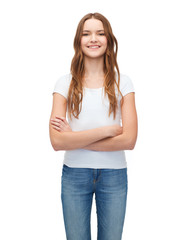 smiling teenager in blank white t-shirt