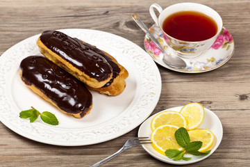 Chocolate eclairs