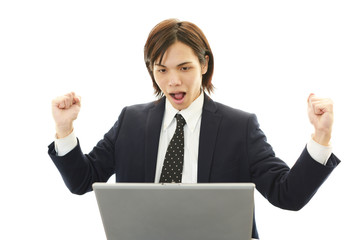 ガッツポーズのビジネスマン