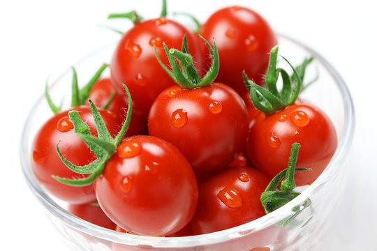 cherry tomatoes, lycopene image