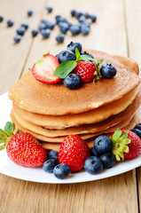 Pancakes with berries
