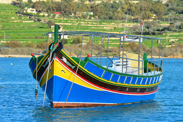 Fototapeta na wymiar colored fishing boat,Malta island