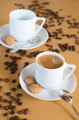 Espresso mit Amerettini