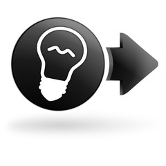 symbole ampoule sur bouton noir