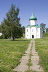 Fototapeta na wymiar Spaso-Preobrazhensky Cathedral in Pereslavl, Russia.