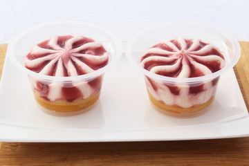 2 desserts à la pêche