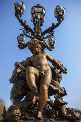 Fototapeta na wymiar pont Alexandre III Paris - Bronze