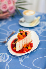 Cheese cake and ice cream