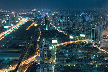 Fototapeta na wymiar Bangkok city in night time view from above
