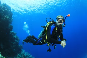 Papier Peint photo Plonger Plongée sous-marine sur la barrière de corail