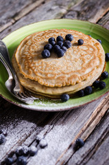 Pfannekuchen mit Beerenobst