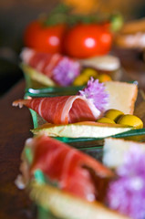 Plat de gastronomie composé de jambon ibérique