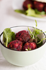 Beetroot falafel