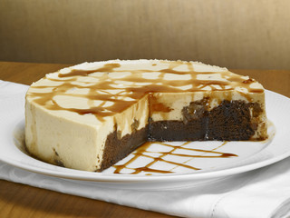 caramel chocolate cake