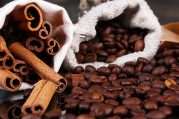 Obraz na płótnie Canvas Coffee beans in canvas sack close-up