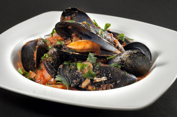 Mejillones a la marinera. mussels with seafood