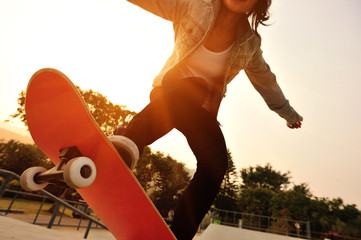 skateboarding © lzf