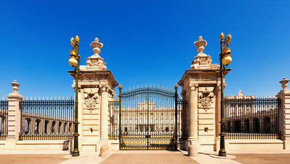 Fototapeta premium Gate of Royal Palace. Madrid, Spain