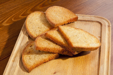 Crusty toasts