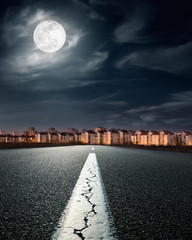 Open road. Entry into the city on the night of full moon