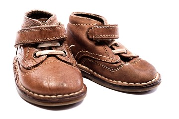 brown shoes