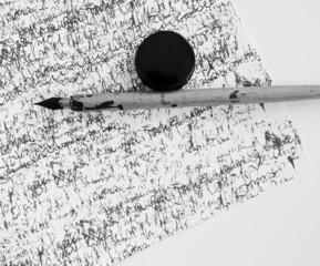 Feder und Kalligraphie
