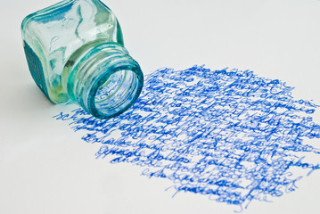Tintenfass und Schrift
