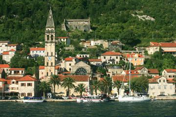 Fototapeta na wymiar Small village Perast at the bay of Kotor, Montenegro