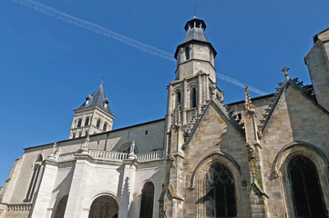 Fototapeta na wymiar Basilica Saint Seurin at Bordeaux, France