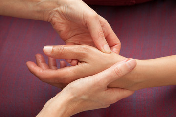 Massages des mains