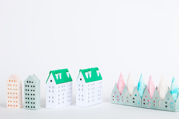  ペーパークラフトの建築物・ビルディング・住宅（プロパティリリース有り）