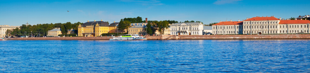 Obraz premium Panoramic view of Vasilyevsky Island in summer day