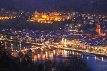 Heidelberg bei Nacht