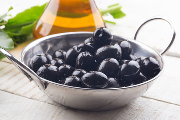 Black olive in bowl