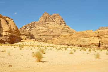 Fototapeta na wymiar Pustynia Wadi Rum, Jordania