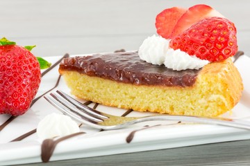 tart with strawberry jam