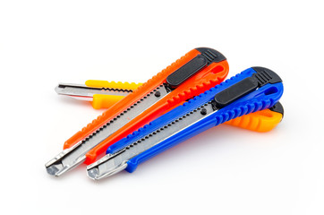 Isolated knife cutter