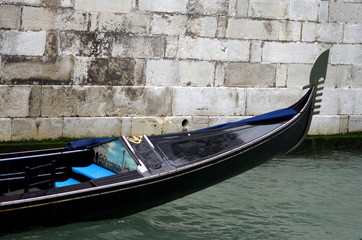 Fototapeta na wymiar Gondola Boat in Venice