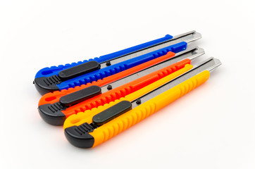 Isolated knife cutter