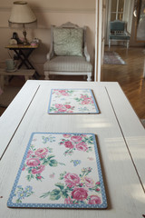 vintage living room furniture