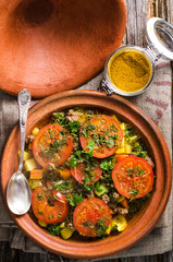 Gemüse-Tajine mit Kartoffeln