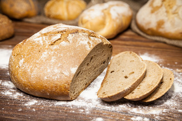 brot in scheiben geschnitten