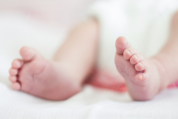 newborn baby feet