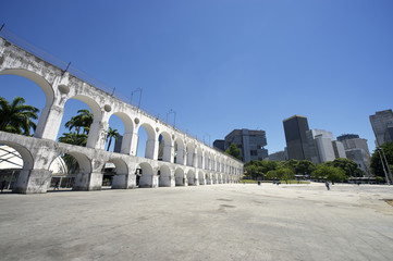 Obraz premium White Arches at Arcos da Lapa Centro Rio de Janeiro Brazil