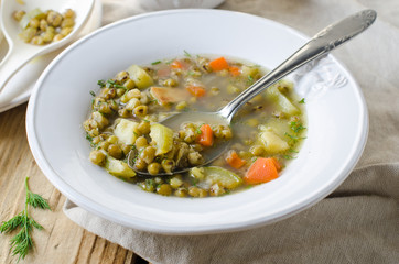 Soup with mung beans