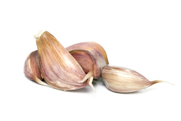 garlic bulbs isolated 