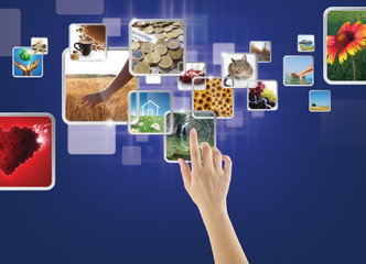 Photo gallery on touch screen